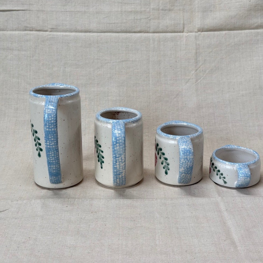 Vintage Ceramic Measuring Cups Set of 4 Folk Art Heart Kitchen Decor 80s - Picture 6 of 9